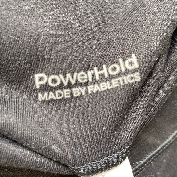 Black Cropped Fabletics Leggings - Picture 2 of 2